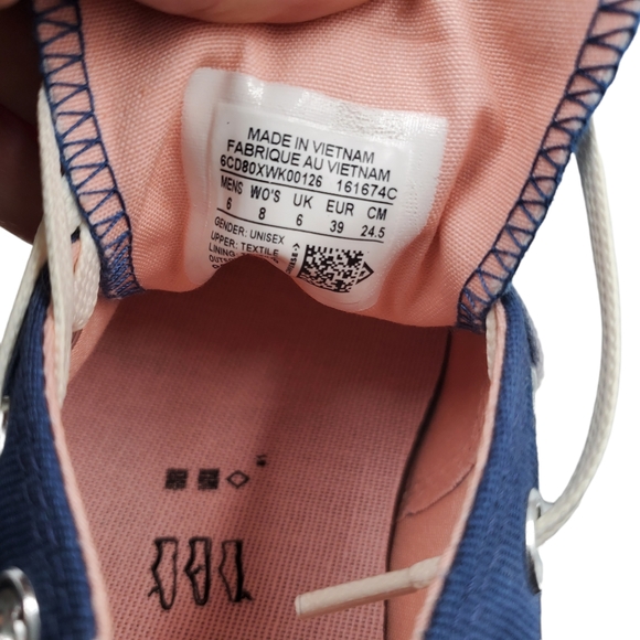 NEW Converse Chuck Taylor All Star 70 Ox Sneaker #16167C - Picture 9 of 9